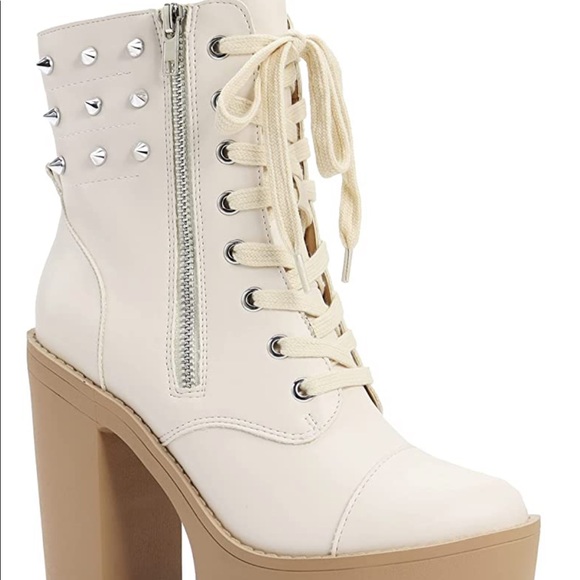 Beige studded heeled ankle boots - Picture 6 of 8